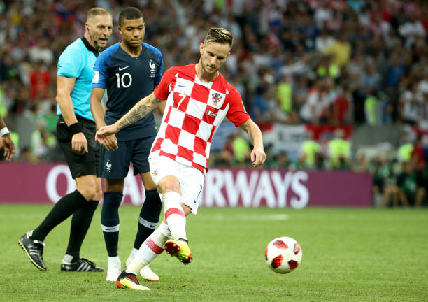 现出了他们 现出了他们